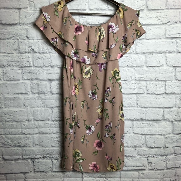 Altar’d state dress - Picture 2 of 7